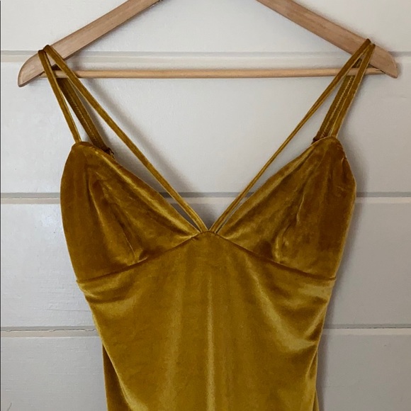 COSMOPOLITAN DRESS THE POPULATION Size Medium - Picture 4 of 7